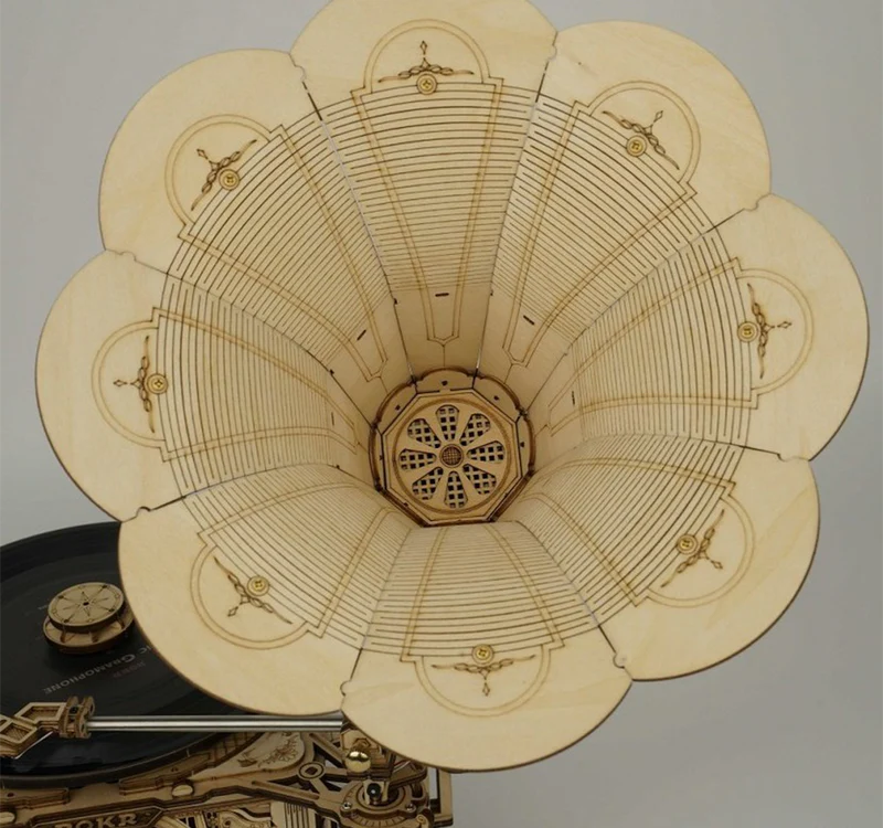 Holzbaukasten Grammophon als 3D Holzpuzzle mit Schallplatte – ROKR