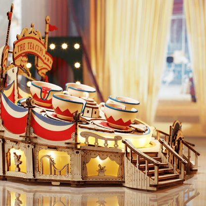 Holzpuzzle -Tassenkarussell Jahrmarkt Rokr (Teile 280)